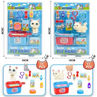Pet cats playing at home   ITEM NO.： W005505