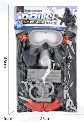 Police kit (revolver * 2+police uniform+mask+handcuffs+telescope+timed bomb)   ITEM NO.： W035027