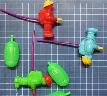 Water gun old man   ITEM NO.： W028141