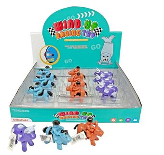Chain up cartoon animals such as cows, horses, donkeys, and boxed items   ITEM NO.： W035996