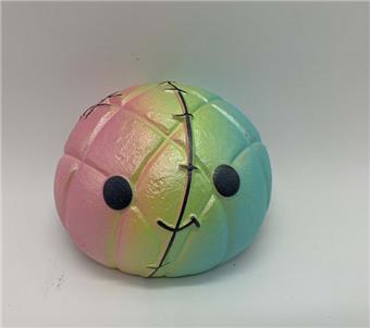 Colorful Pineapple Bun Slowly Rebound   ITEM NO.： W038473