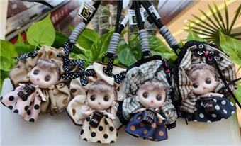 Doll keychain figurine   ITEM NO.： W048268
