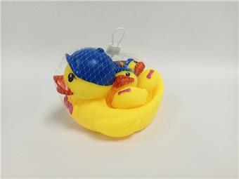 Sports duck paired with three ducklings   ITEM NO.： W041885