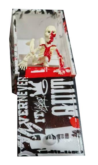 Skeleton Trick Box   ITEM NO.： W042631