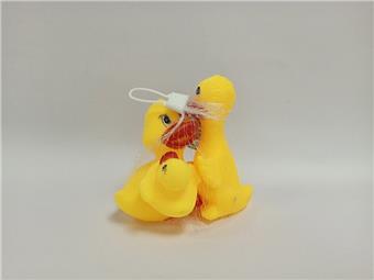Online installation of Donald Duck and his family of three   ITEM NO.： W041895