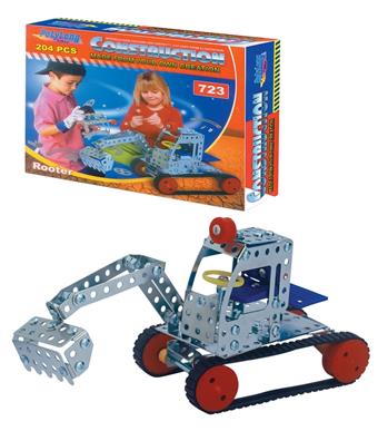 Assembling agricultural excavator trucks   ITEM NO.： W042370