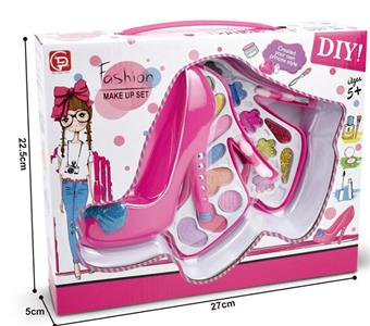 Fashion Barbie Crystal Shoes 2-Layer Makeup Box Set   ITEM NO.： W058532