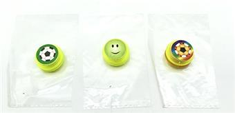 Pack 1 small yo yo in 1 bag   ITEM NO.： W047609