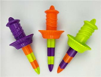 Carrot Stretching Sword (Short)   ITEM NO.： W041575