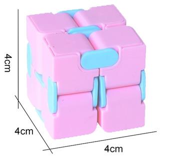 Infinite Rubik's Cube   ITEM NO.： W042614