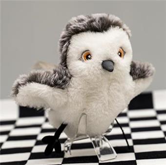 Remote Control Winged Bird   ITEM NO.： W062179
