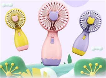 Handheld charging fan (cute bear)   ITEM NO.： W075508