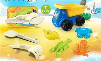 Beach truck with beach accessories   ITEM NO.： W085360