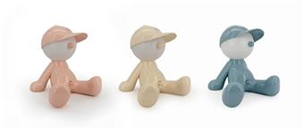 New Sitting Hat Wearing Shy Boy Desk Lamp (USB Plug in Version)   ITEM NO.： W088176