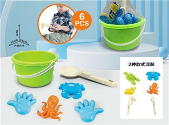Beach Green Bucket with Beach Accessories   ITEM NO.： W085270