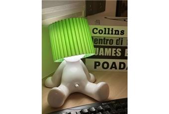 Shy Sitting Boy Desk Lamp (Rechargeable)   ITEM NO.： W088028