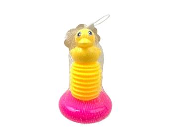 Little yellow duck hands whistle&nbsp;&nbsp;&nbsp;ITEM NO.： W107833